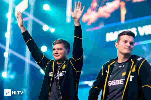 手并非昙花 手并非昙花